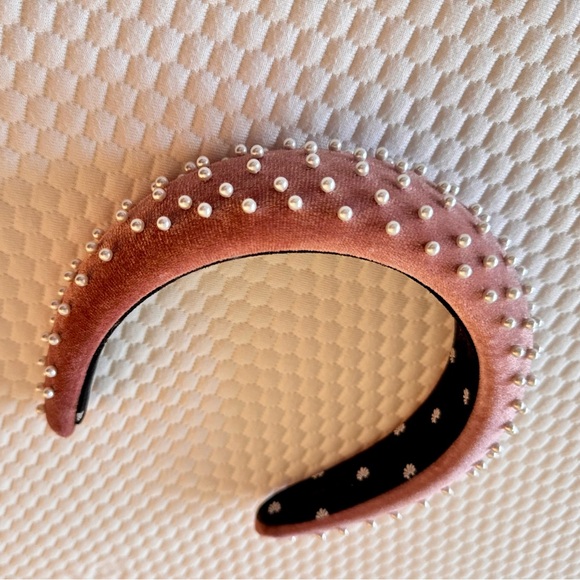 LELE SADOUGHI Dusty Rose Pearl Padded Blush Velvet Headband Hair Band Accessory main image 7